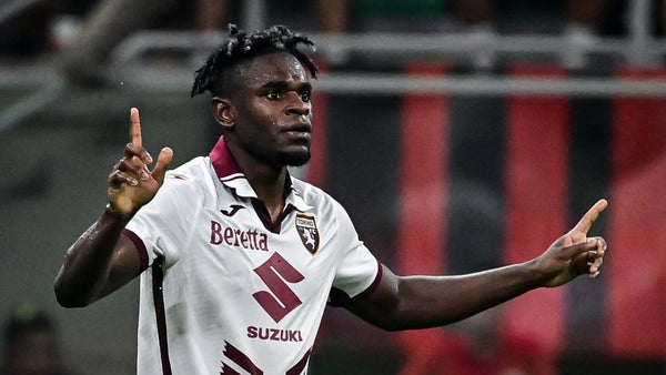 Duván Zapata dio pistas claves sobre su futuro: