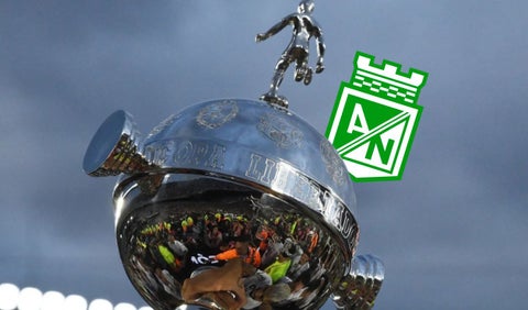 Trofeo de la Copa Libertadores y Atlético Nacional