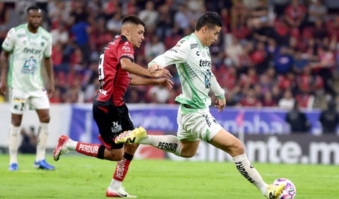 James Rodríguez en el Atlas vs León