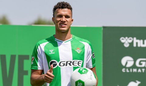 Deossa vuelve a encender la ilusión del Betis y la Selección Colombia