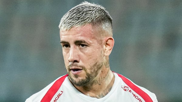 América tomó inesperada decisión con Holgado tras sanción del TAS