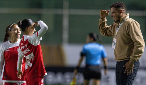 Santa Fe recompensó a Omar Ramírez en su partido 100