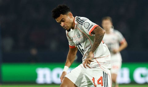 Luis Díaz durante un partido de Bayern Múnich por Champions