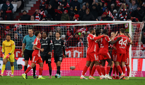 Luis Díaz jugo los 90 minutos en la aplastante victoria del Bayern Múnich