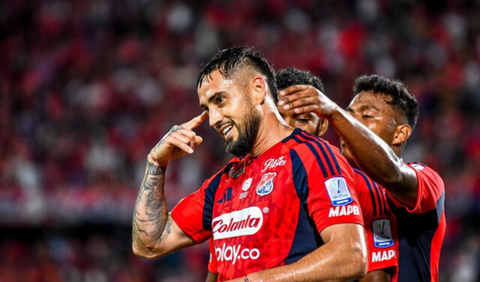 Preocupación en Medellín por su goleador: Restrepo pidió tranquilidad