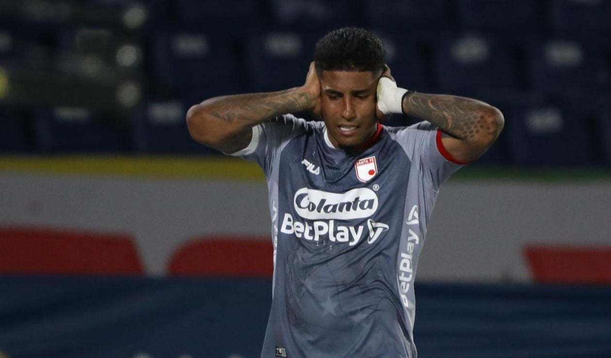 Harold Santiago Mosquera, delantero colombiano