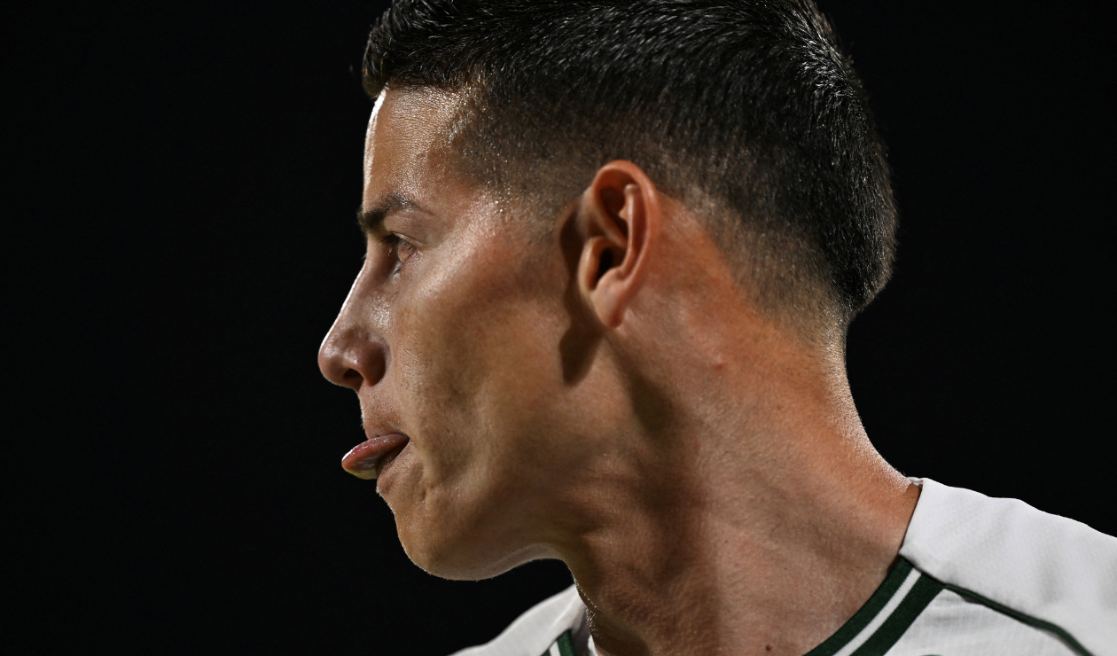 James cambiaría de destino y sería compañero de otro colombiano