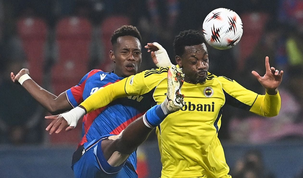 Jhon Durán - Viktoria Plzen vs Fenerbahce