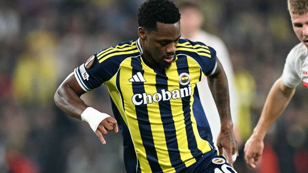 [Video] Jhon Durán marcó agónico gol y empató el clásico ante Galatasaray