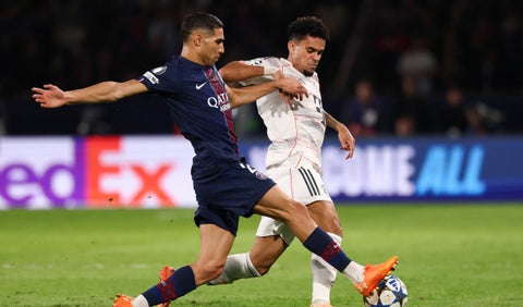 Luis Díaz con el Bayern Múnich en Champions League