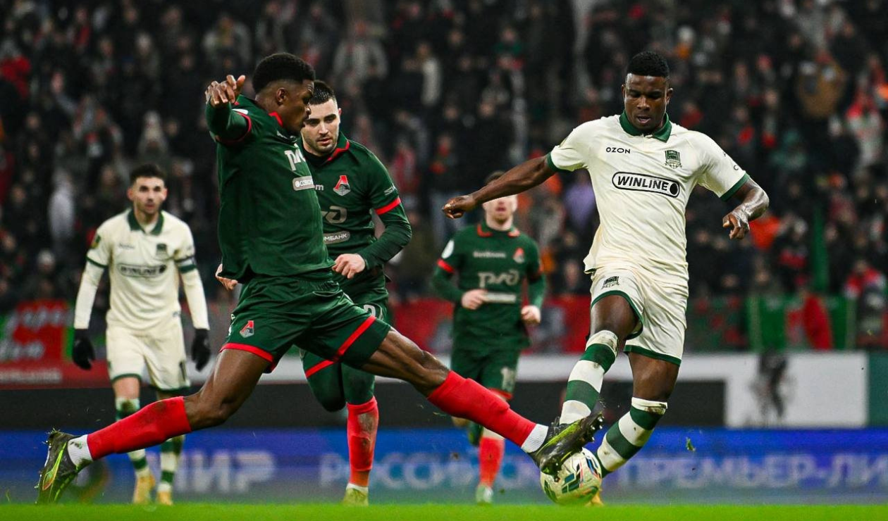 Jhon Córdoba vuelve a decir presente en Rusia: Gran gol del colombiano