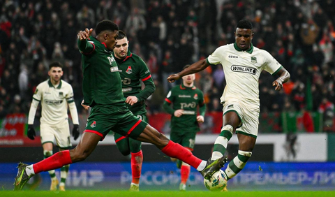 Jhon Córdoba vuelve a decir presente en Rusia: Gran gol del colombiano