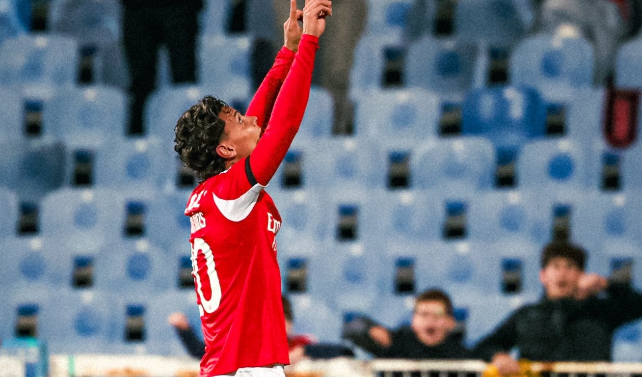 Richard Ríos con el Benfica