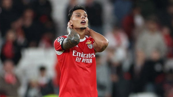 Richard Ríos sufre en Portugal: Duro golpe para el Benfica