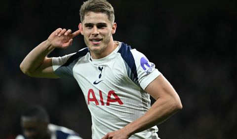 [Video] ¿El mejor gol de la temporada? Infernal corrida de Van de Ven