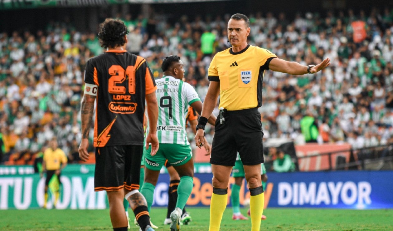 Wilmar Roldán, árbitro colombiano