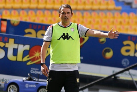 Grigori Méndez, técnico Santa Fe