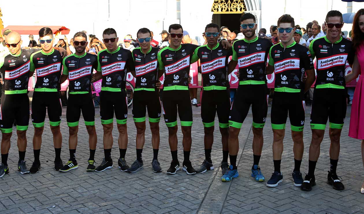 Presentación del equipo Aguardiente Antioqueño en el Clásico RCN 2018 