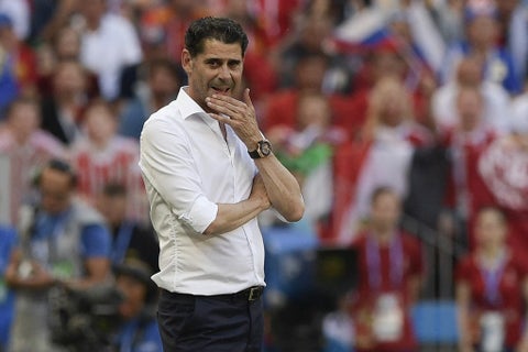 Fernando Hierro, director deportivo de Chivas