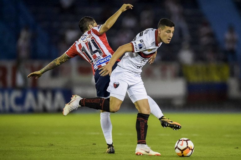 Junior Vs. Colón