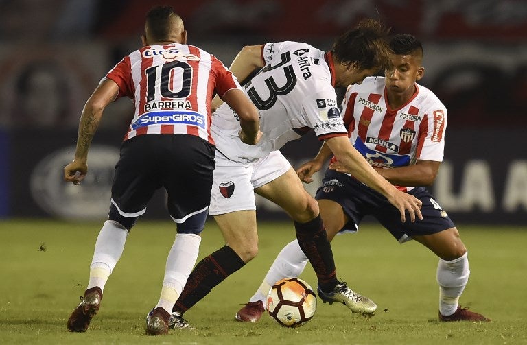 Junior Vs. Colón