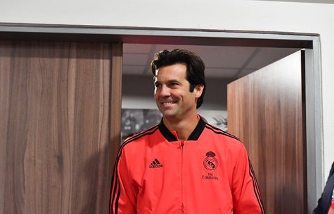 Santiago Solari convenció a la directiva del Real Madrid para seguir como DT del primer equipo