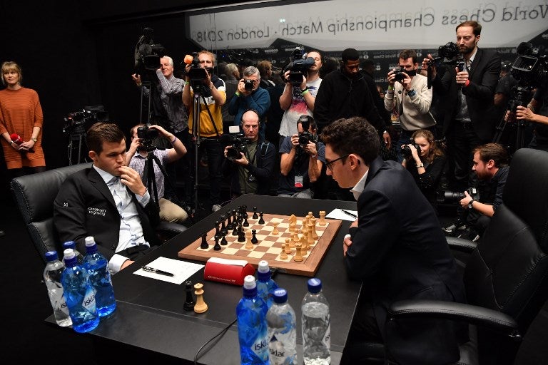 Magnus Carlsen - Campeón Mundial de Ajedrez