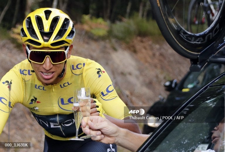 Tour de Francia - Egan Bernal, paseo por Los Campos Elíseos 