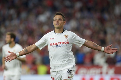 Chicharito Hernández, Sevilla