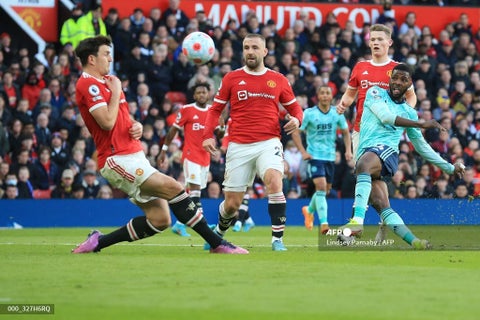 Manchester United en su partido ante Leicester City, Premier League 2022.