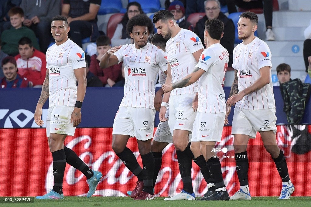Sevilla en su triunfo por la Liga Santander, ante Levante.