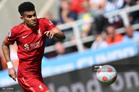 Luis Díaz en el partido ante Newcastle.