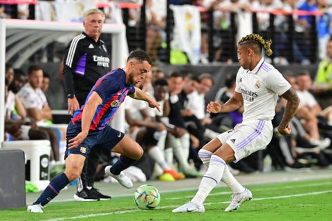 Carlo Ancelotti en el partido Real Madrud vs Barcelona en Las Vegas