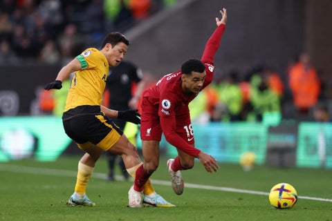 Liverpool cayó goleado por el Wolverhampton