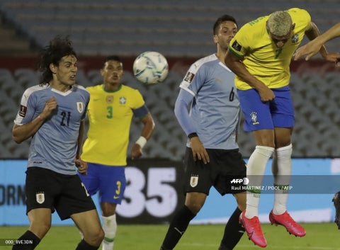 Uruguay vs Brasil - Eliminatorias