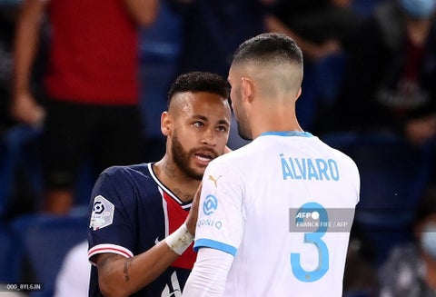 Neymar y Álvaro González