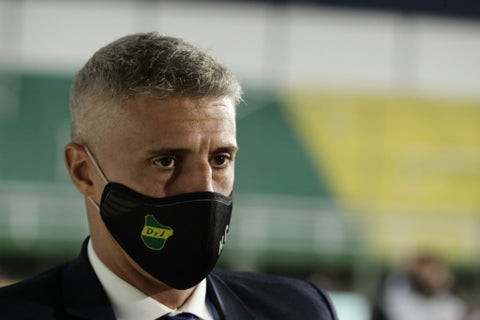 Hernán Crespo, Defensa y Justicia