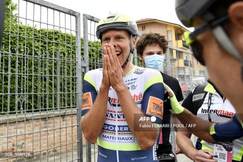 Van der Hoorn, ganador de la etapa 3 del Giro de Italia