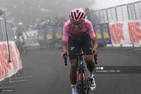 Egan Bernal, ciclista colombiano en el Giro de Italia