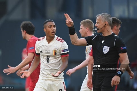 Björn Kuipers, árbitro holandés