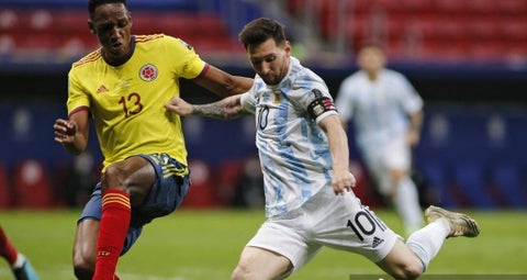 Yerry Mina y Lionel Messi - Copa América