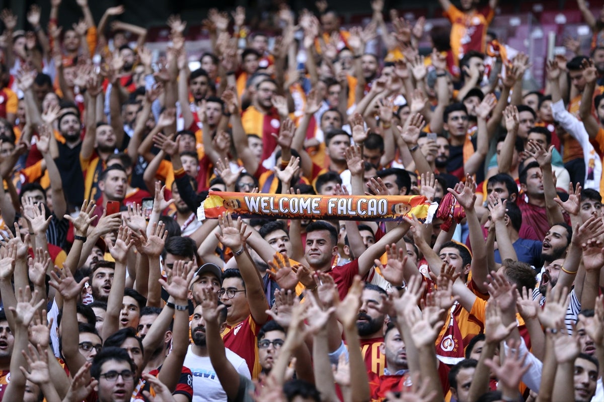 Falcao, Galatasaray, Presentación 