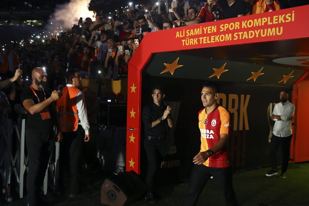 Falcao, Galatasaray, presentación