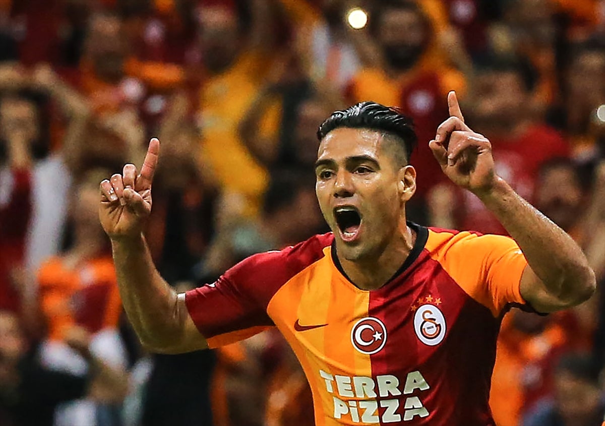 Falcao celebrando un gol con el Galatasaray