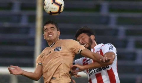 Felipe Aguilar, jugador del Santos