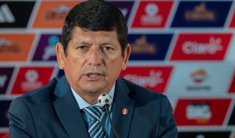 Agustín Lozano, presidente de la FPF