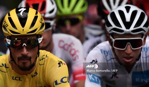 Julian Alaphilippe y Egan Bernal