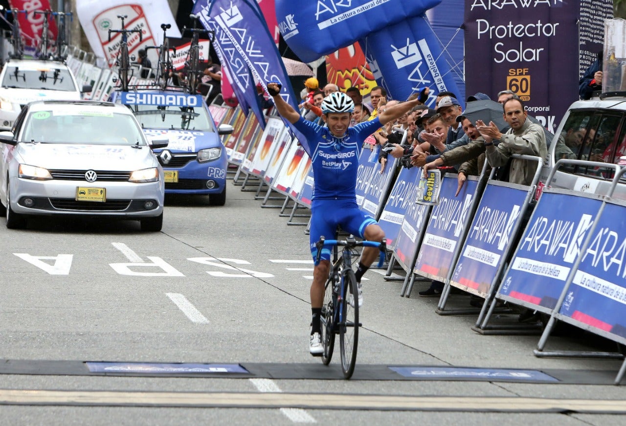 Didier Chaparro (Supergiros) ganó la séptima etapa del Clásico RCN Arawak