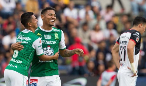 Alex Mejía, mediocampista colombiano