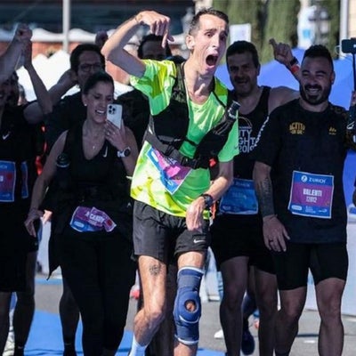 Alex Roca Maraton Alex Roca: el primer atleta que logra completar una maratón